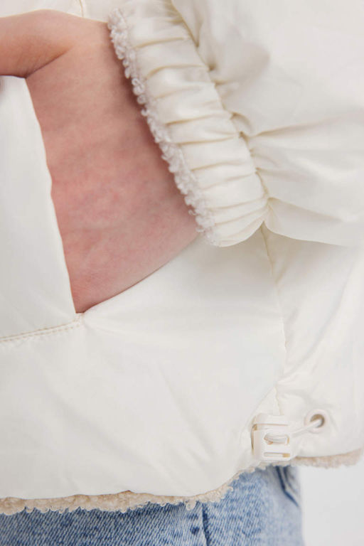 Куртка из искусственного меха обычного кроя с воротником-стойкой - Defacto фото 6