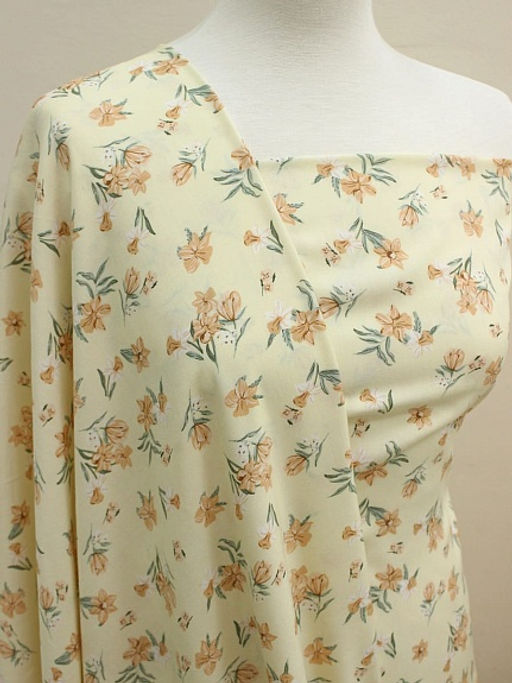 Штапель Нарциссы на молочном, ш.1.45м, вискоза-100%, 100гр/м.кв - Купава фото 5