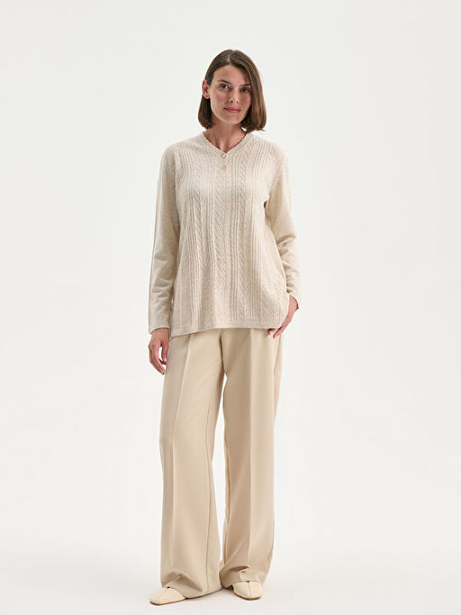 V Yaka Kendinden Desenli Kad?n Triko Kazak