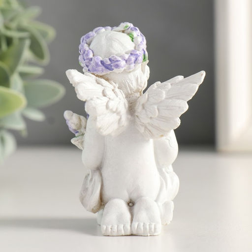 Цена за 2 шт. Фигурка полистоун «Белоснежный ангелок с лавандой, в венке из лаванды», 7.2×4.8×4 см, МИКС