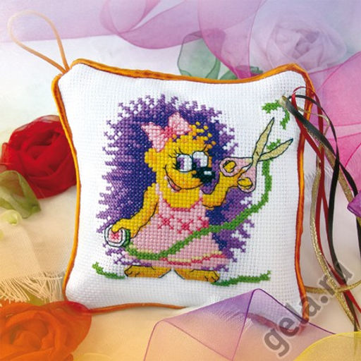 Ежик с лентами