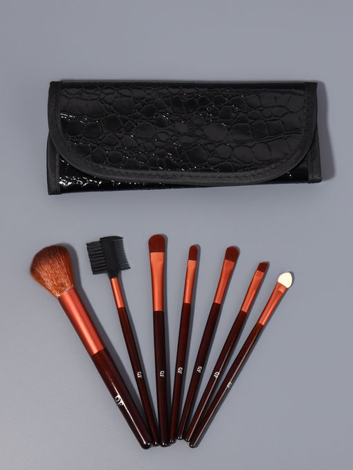 Набор кистей для макияжа SMOKY, 7 шт., чехол на кнопке, чёрный