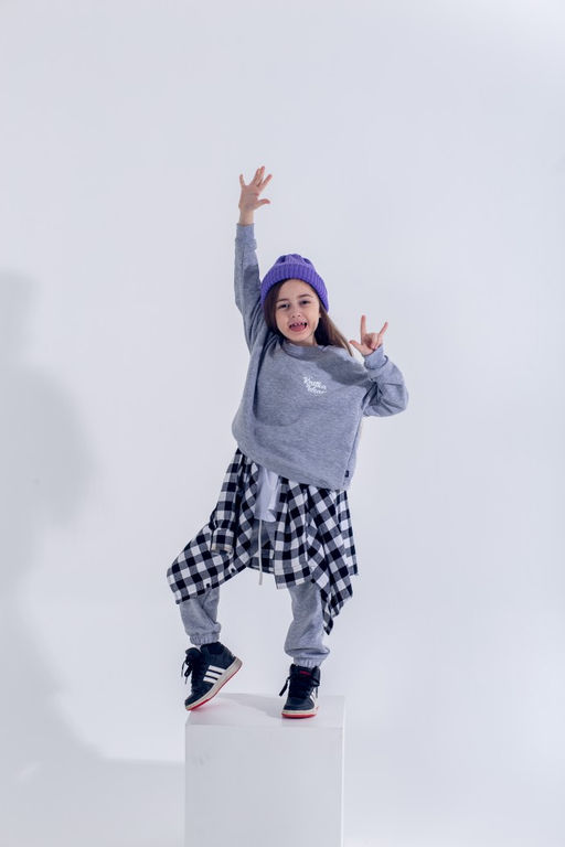 072 Детский костюм, серый меланж 3хнитка петля