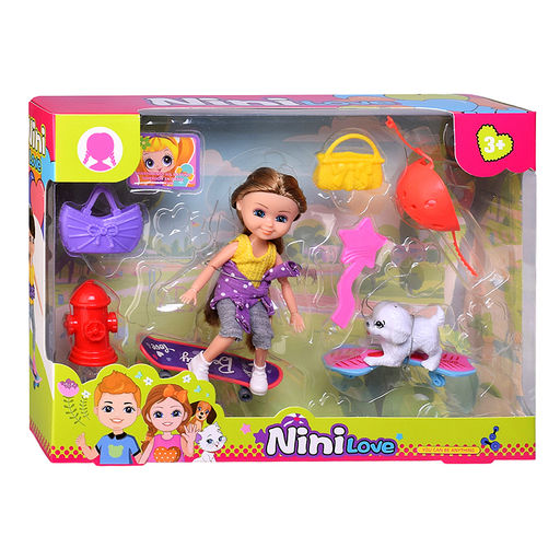 Кукла с аксессуарами "Марго на прогулке" в коробке