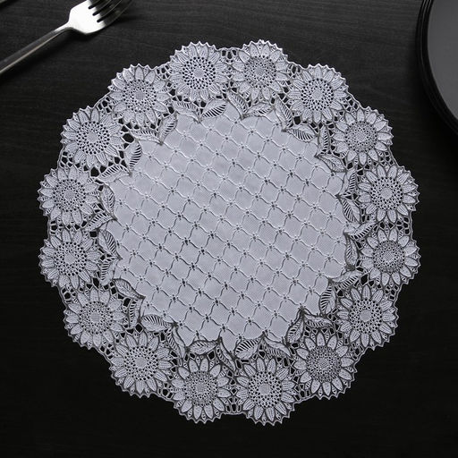 Набор салфеток ажурных Доляна Цветенье, 3030 см, 4 шт, ПВХ, цвет серебряный  фото 4
