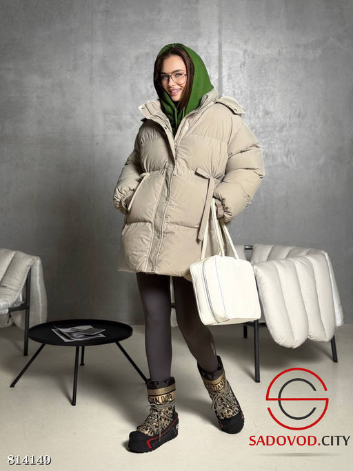 Куртка женская с капюшоном