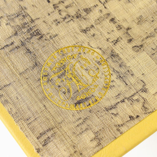 Шкатулка книга-сейф «Чёрный кот с ландышами в вазе», дерево, искусственная кожа, 21×13×5 см