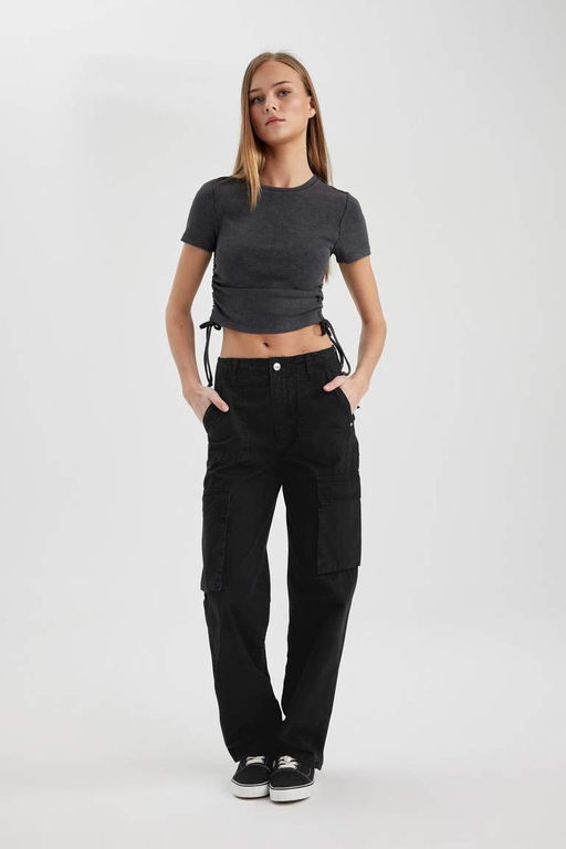 Приталенная футболка с короткими рукавами и сборками со сборками и эффектом выцветания - Defacto фото 2