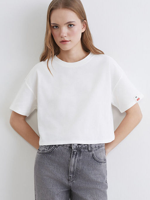 Bisiklet Yaka Kiraz Bask?l? Kad?n Crop