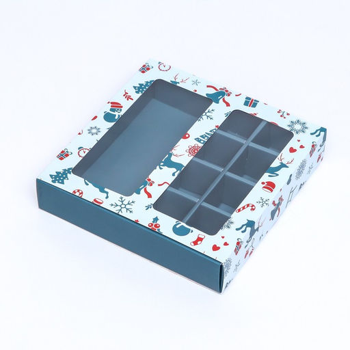 Коробка под 8 конфет и шоколад «С Новым годом!», 17.5×17.5×3.5 см