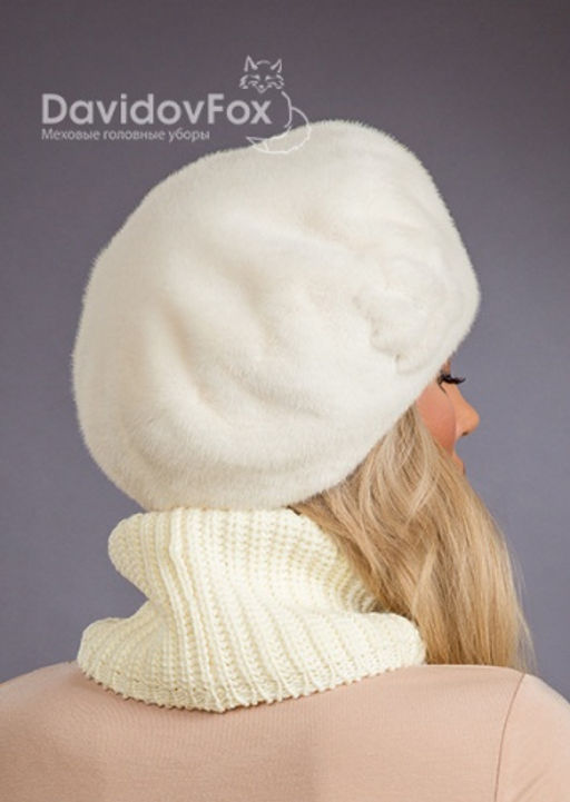 Шапка Берет экомех с украшением жемчуг