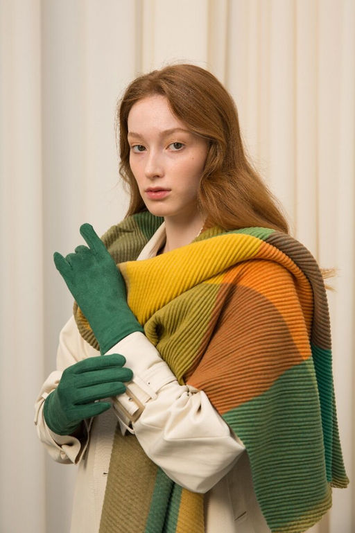 Палантин из шерсти и вискозы - Модные истории фото 6