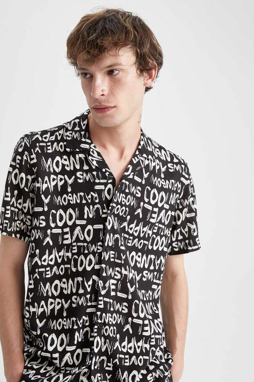 Гавайская рубашка из вискозы обычного кроя с принтом и короткими рукавами - Defacto фото 4