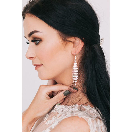 Серьги висячие со стразами Princess водопад, цвет белый в серебре, 8,5 см - Queen fair фото 2