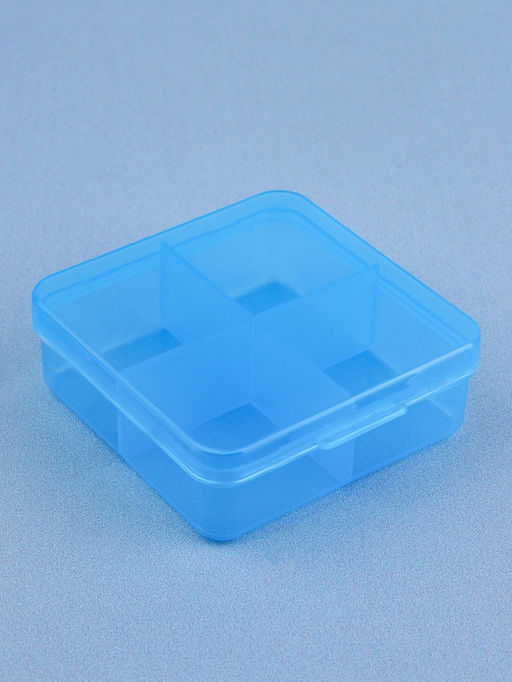 Цена за 2 шт. Таблетница, 7×6.7×2.4 см, 4 секции, цвет синий