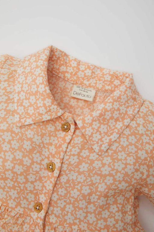 Мятое вискозное платье с короткими рукавами и цветочным принтом для маленьких девочек - Defacto фото 2