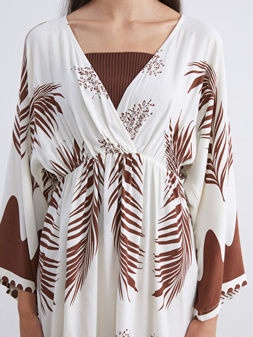 Kruvaze Yaka Desenli Elbise