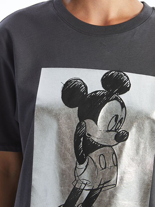 Bisiklet Yaka Mickey Mouse Bask?l? Oversize Kad?n Ti??rt - Waikiki фото 3