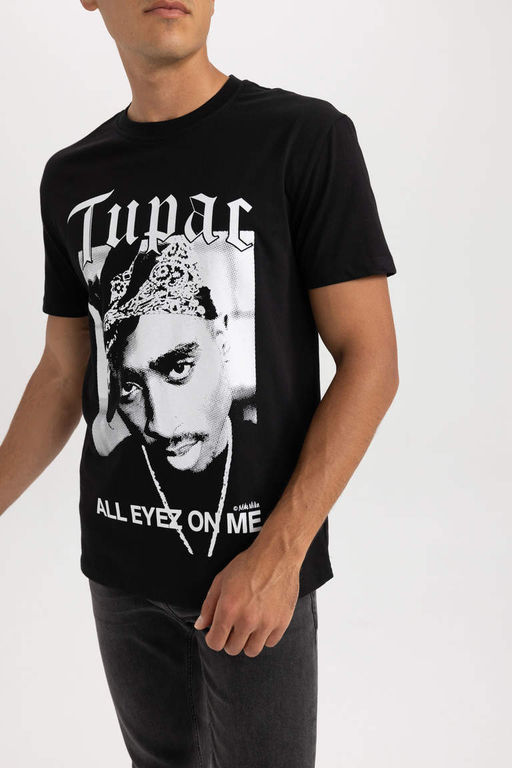 Футболка стандартного кроя с круглым вырезом и короткими рукавами Tupac Shakur - Defacto фото 5
