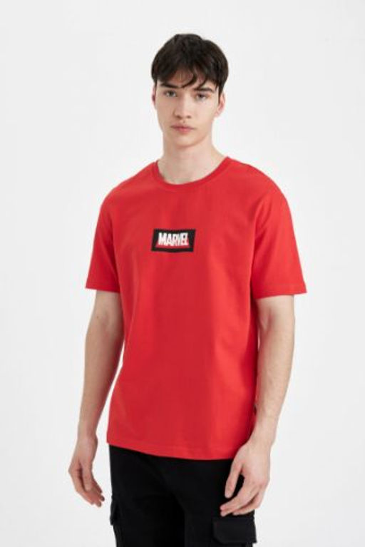 Marvel Logo Only Regular Fit Bisiklet Yaka K?sa Kollu Tisort