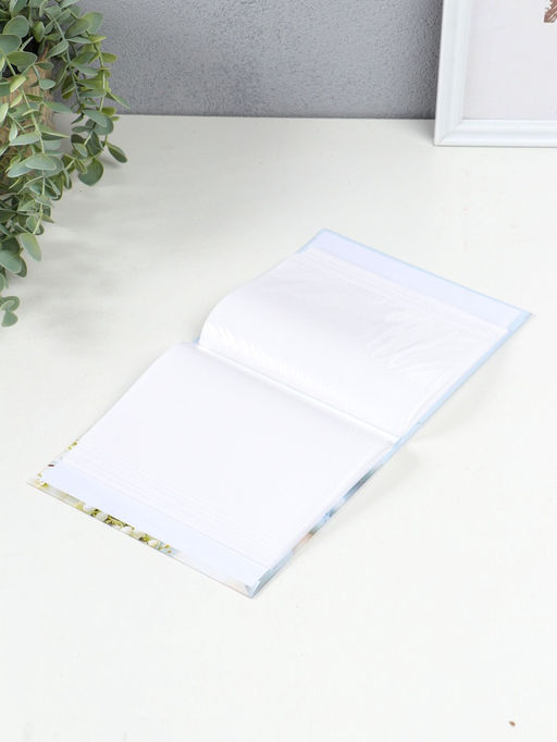 Фотоальбом на 40 фото 10х15 см "Голубая гортензия и ракушки" в коробке 4,5х14х17 см