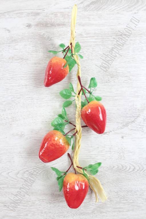 Муляж клубника на веточке (SF-1240)