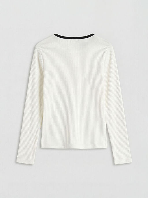 Bisiklet Yaka Kalp Detayl? K?z ?ocuk Ti??rt