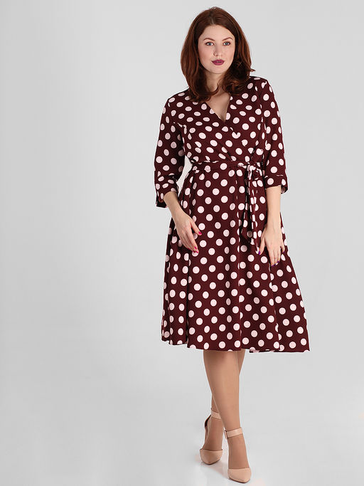 Бордовое платье в горошек женское с поясом - Almond фото 3