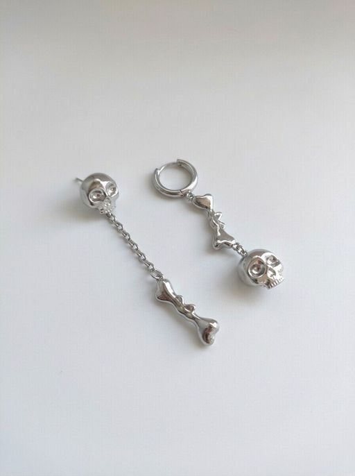 Стильные серьги