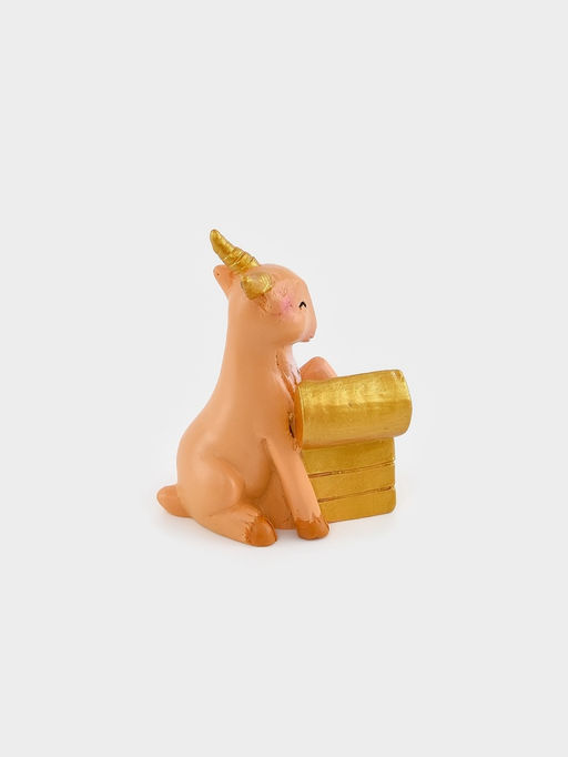 Фигурка "Козочка с сундуком", 5.5 х 4,8 см