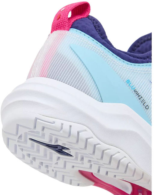 Кроссовки женские