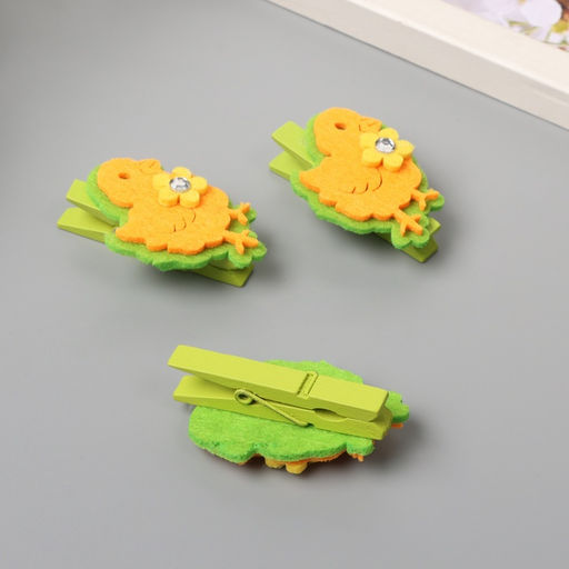 Декор для творчества дерево, фетр Прищепка. Цыплёнок с цветочком, набор 3 шт. 1.8?3?5.1 см