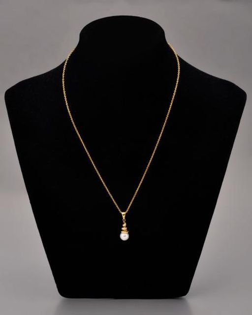 Pearls Melody Кулон с круглым жемчугом и кубическими цирконами на цепочке, позолота, Бе