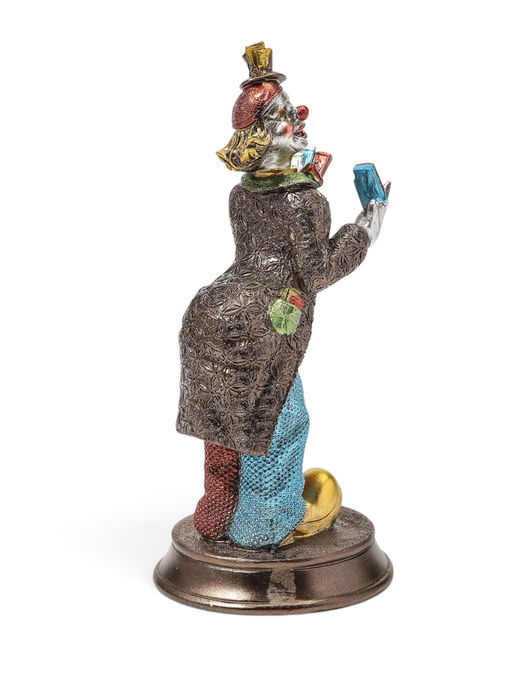 Статуэтка полистоун «Клоун-фокусник с картами», 12×11.5×23 см