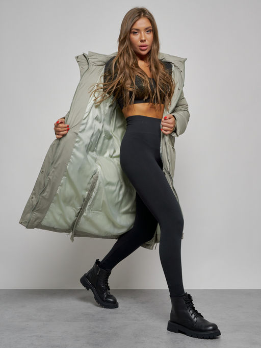 Пальто утепленное молодежное зимнее женское зеленого цвета 52351Z - HULDLUCK фото 13