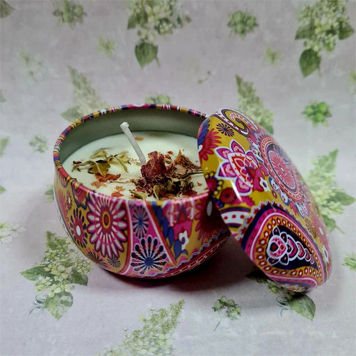 Свеча ароматическая подарочная в жестяной баночке Alshaay Abyad "Белый чай"