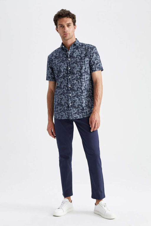 Хлопковая рубашка обычного кроя с короткими рукавами и рисунком - Defacto фото 2