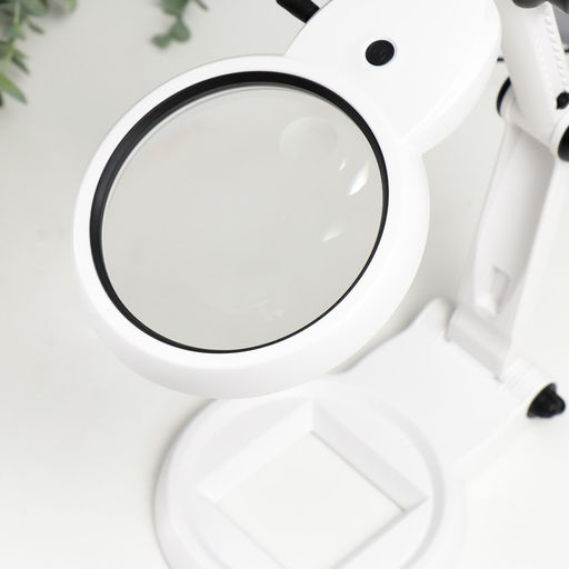 Лампа-лупа для творчества LEDx18 от 3ААА, USB белый 24.5×22 см