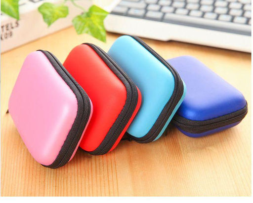 Футляр прямоугольный для хранения зарядки и наушников 9046275