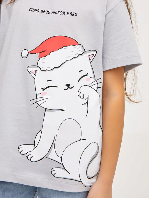 Футболка для девочек новогодняя в сером цвете с печатью - Mark formelle фото 4