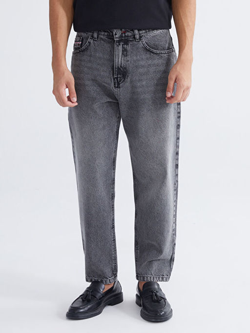 710 Loose Fit Erkek Jean Pantolon