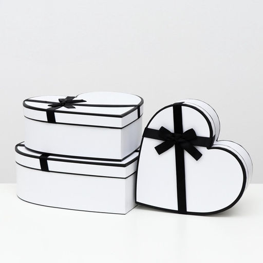 Набор подарочных коробок 3 в 1 Сердца, 33?32?11.5 - 26?25?9.5 см