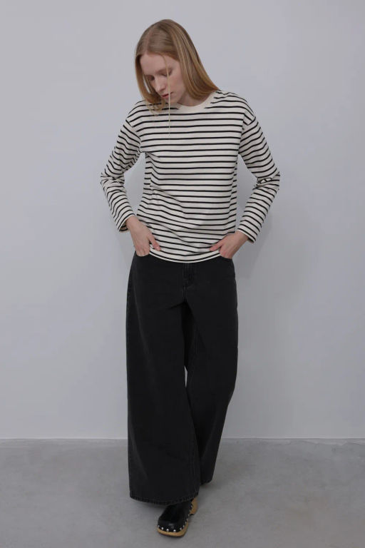 Черно-белый лонгслив в горизонтальную полоску - Incity фото 12