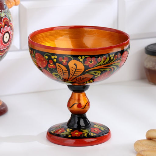 Конфетница на ножке «Сласть», 14.5×15 см, дерево, хохлома