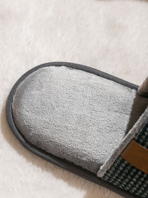 ?izgili ?n? Kapal? Erkek Ev Terli?i