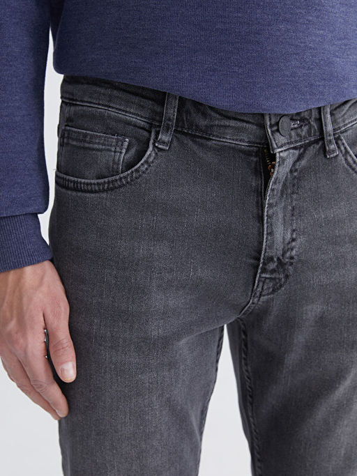 750 Slim Fit Erkek Jean Pantolon