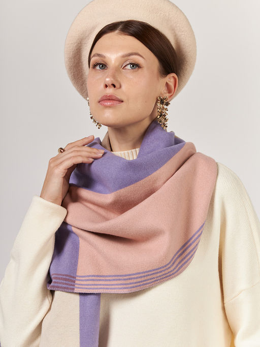 В СОСТАВЕ ШЕРСТЬ И КАШЕМИР Большой, мягкий, теплый однотонный двусторонний палантин. - Tantino фото 6