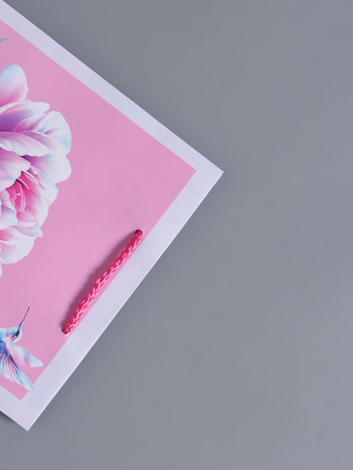 Пакет подарочный ламинированный «Весеннее чудо», сиреневый с розовым, 18×22.3×10 см