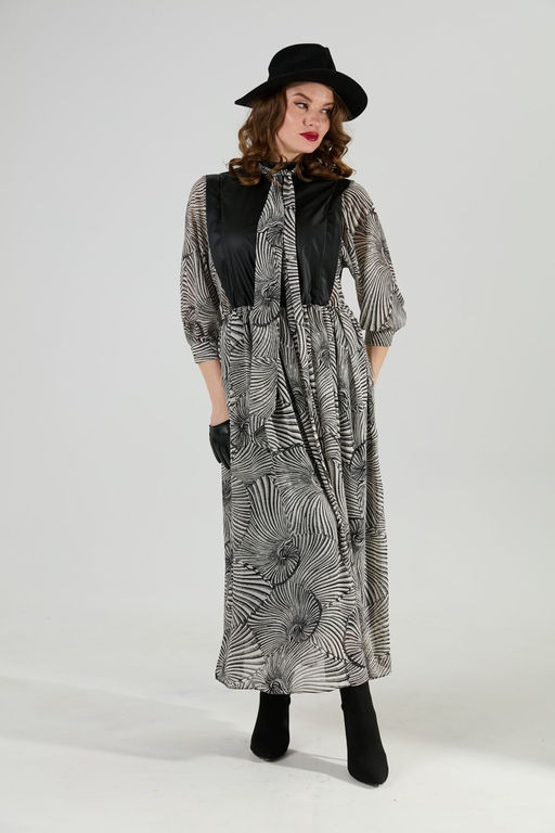 Платье NIKVA н1010-1а чёрный и чёрно-белые ракушки