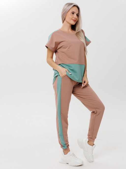 Костюм женский К-209 (футер с лайкрой) Чёрно-красная